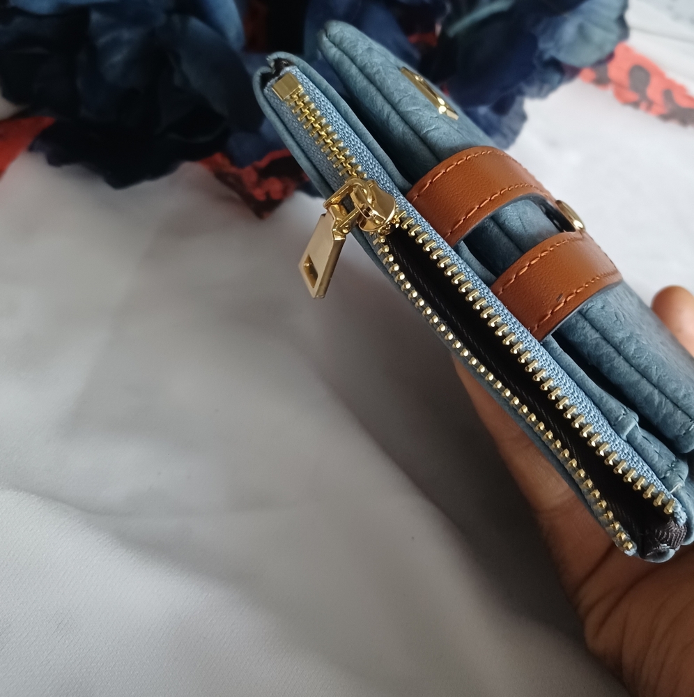 Textured Blue and Brown Mini Wallet - Picture 13 of 14